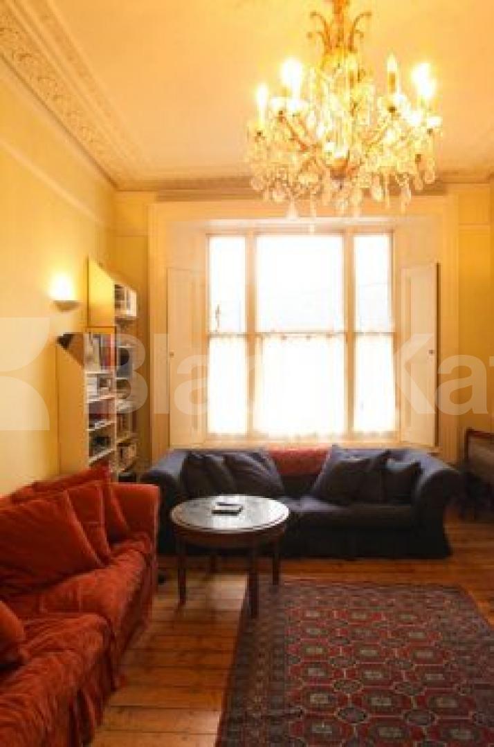 			3 Bedroom, 1 bath, 1 reception Ground Floor Flat			 Linden Gardens, NOTTING HILL W2
